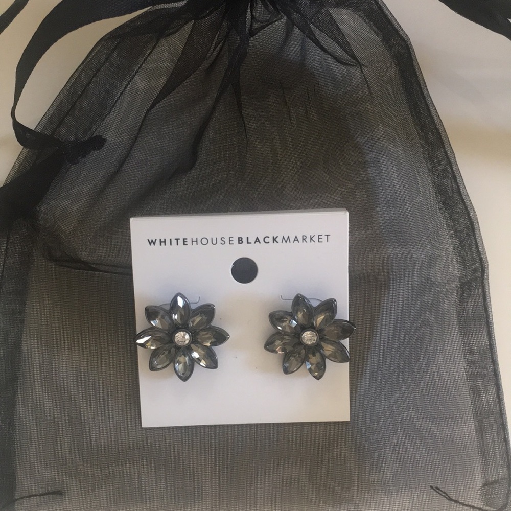 NWT White House Black Market Flower Stud Earrings